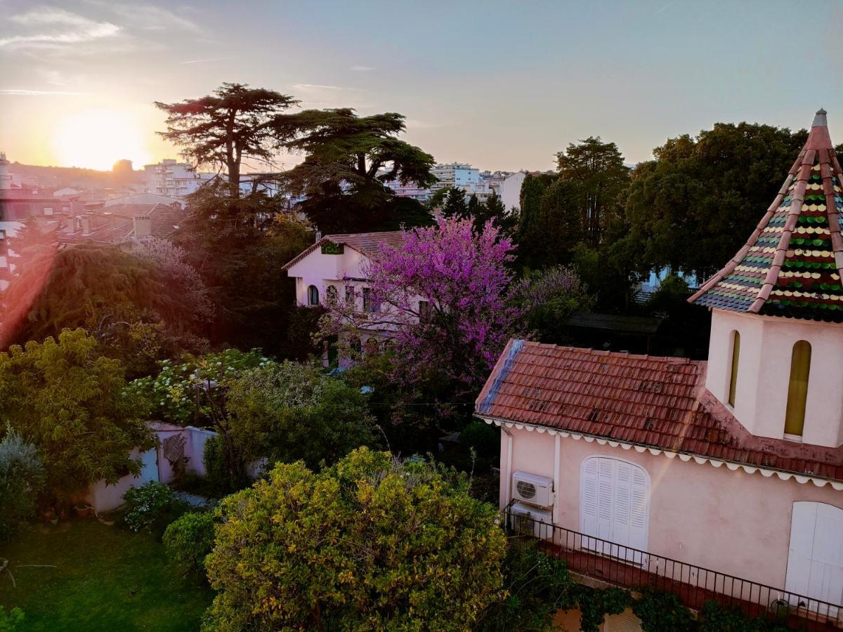 3 Rooms, 2 Bathrooms, In A Villa. Lightfull, Quiet And Charm Cannes Exterior photo